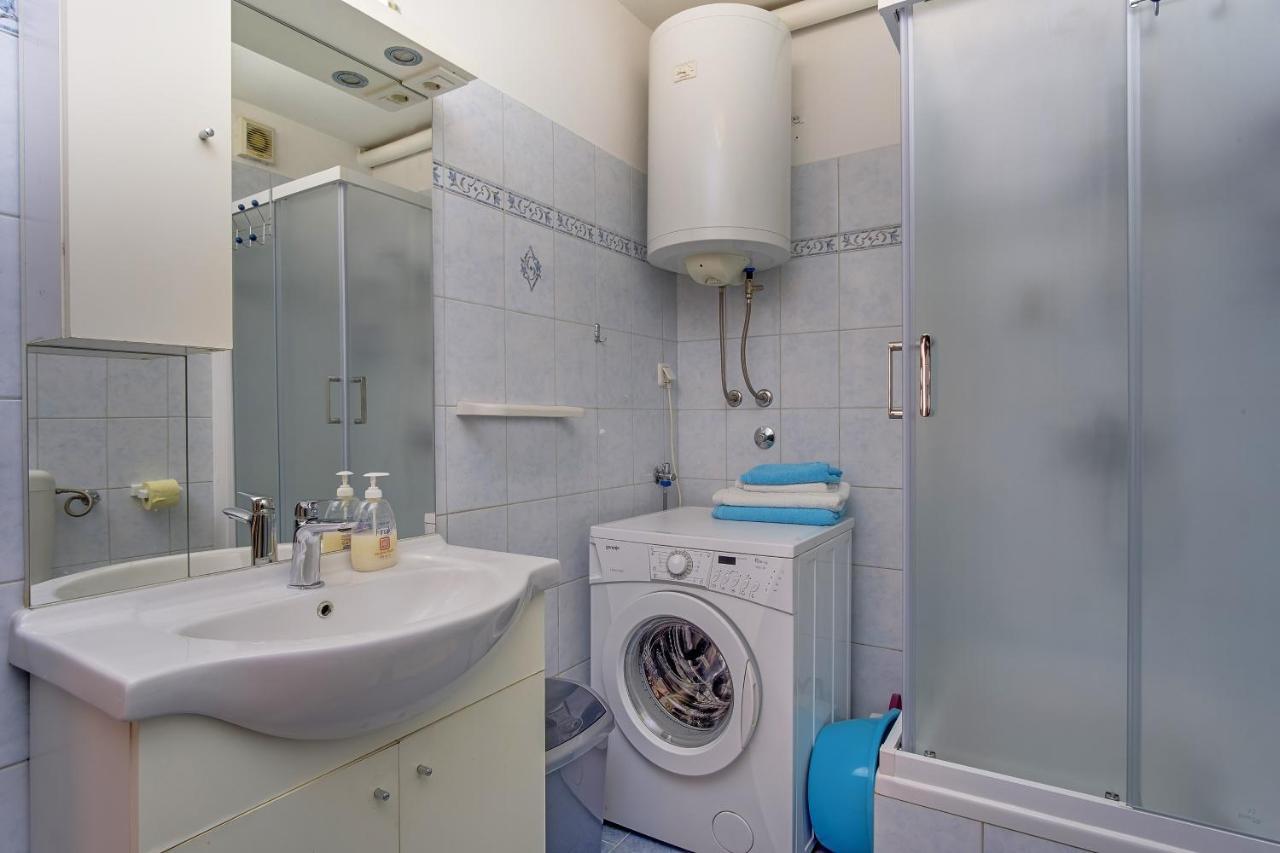 Apartments Zerjav Mali Lošinj Eksteriør billede